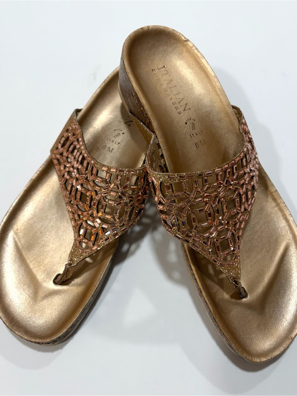 Italian Shoemaker Gold Cutout Sandals Luxury Comfort Flip Flops